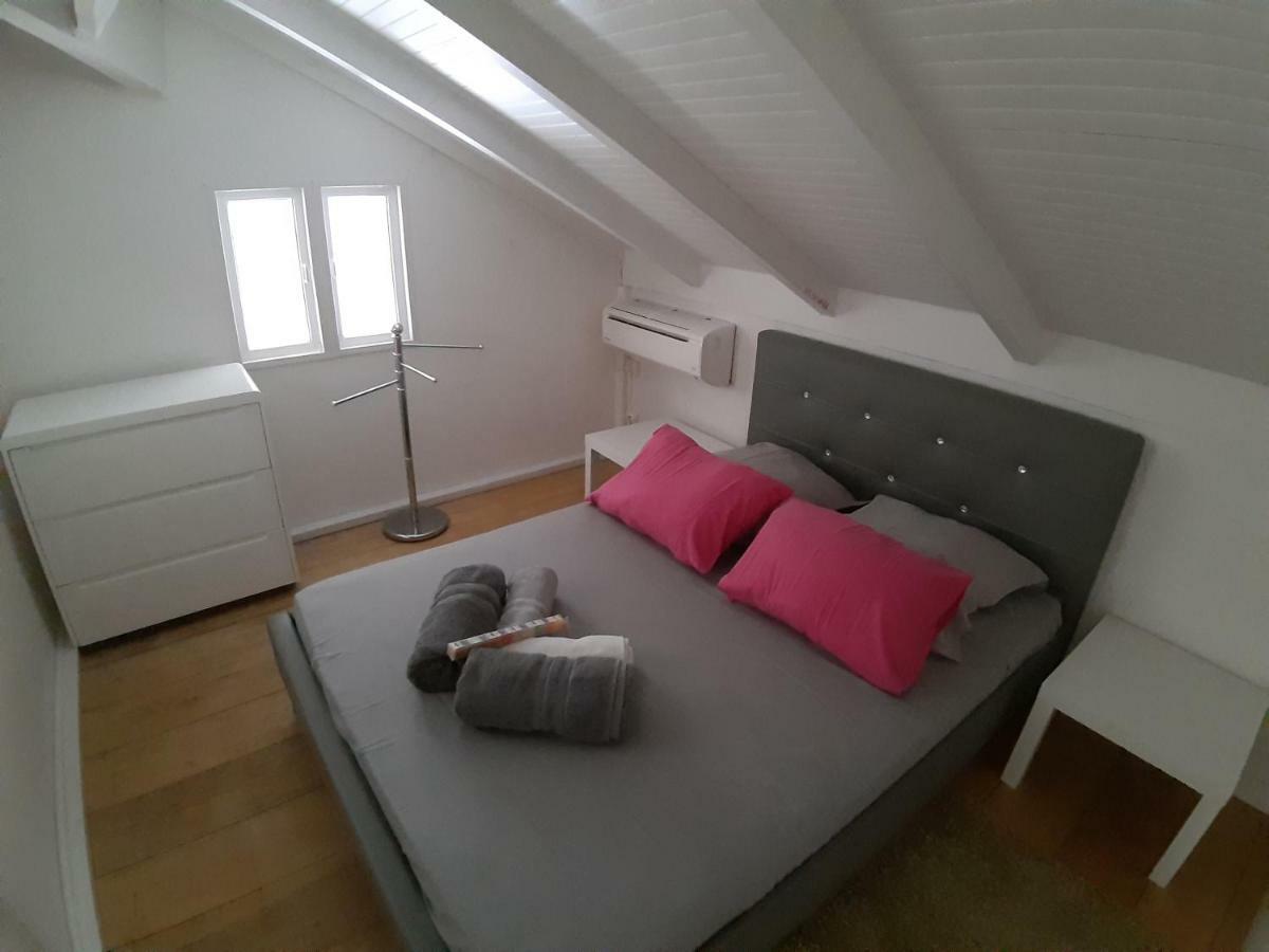 Appartement cosy avec jacuzzi à la marina Le Gosier  Esterno foto